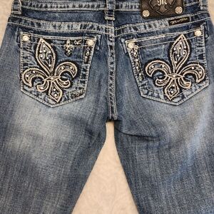 Miss Me Fleur De Lis Denim Boot Cut Jeans with Embroidered Pockets INSEAM 33"